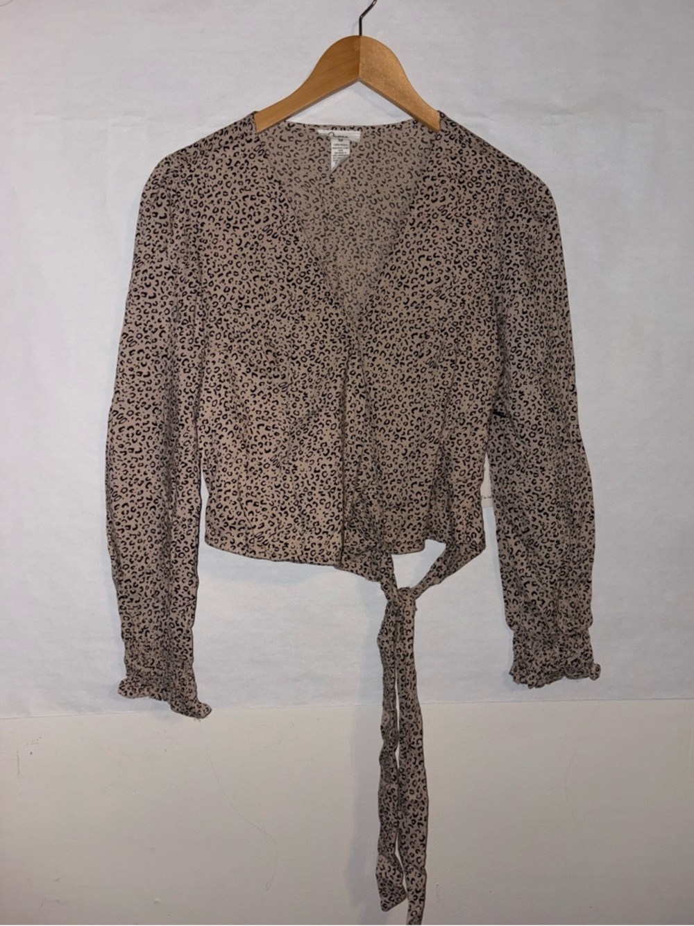 Japna Leopard Print Tie Front Crop Top Medium Long Sleeve Blouse